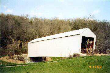 Johnson Creek Bridge KY-101-01. Photo by Lisette Keating 4/17/04